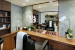 Emerald Harmony Gallery Image